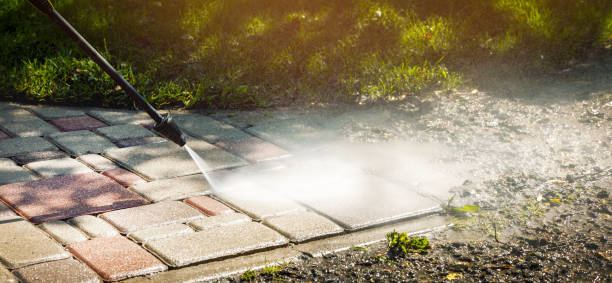 Best Pool Deck Cleaning in Sandwich, IL
